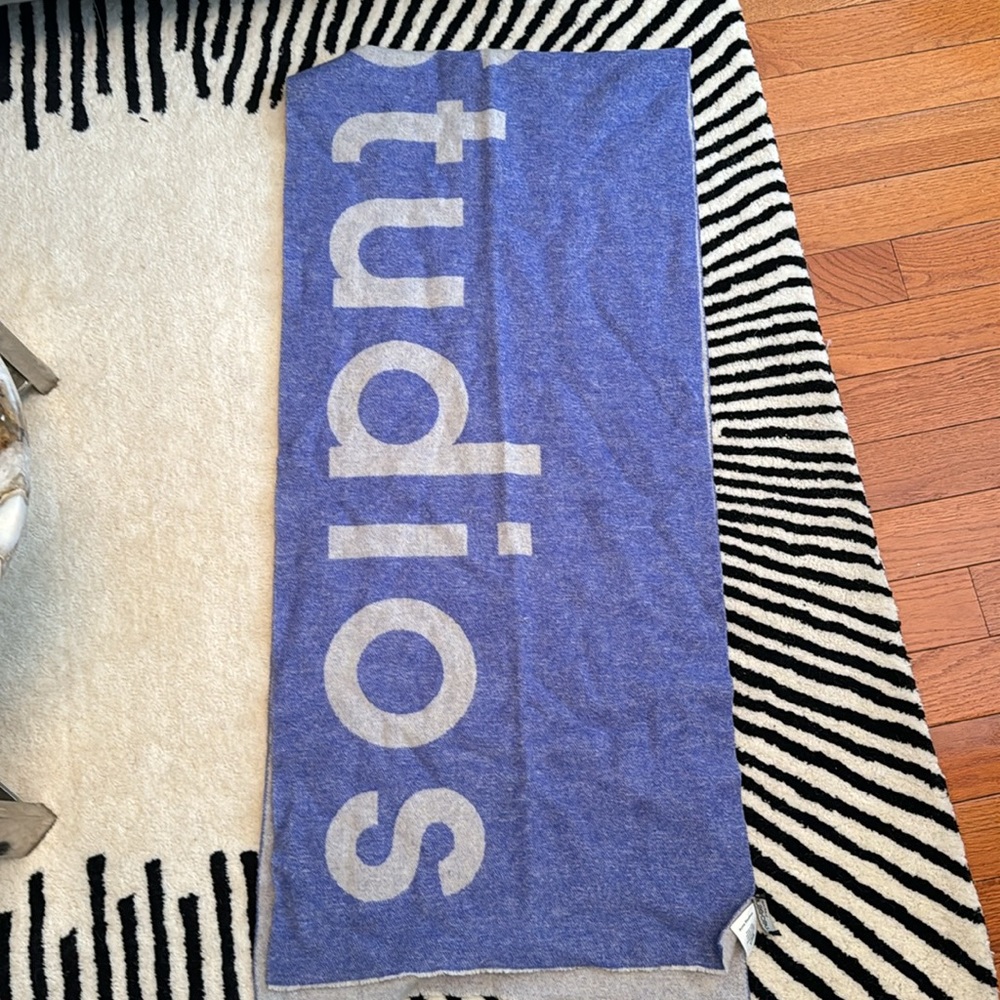 Acne Studios LOGO JACQUARD SCARF. Blue / Grey - Picture 4 of 7